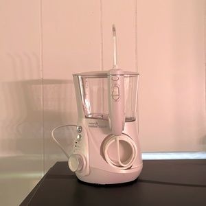 Waterpik Whitening Professional Water Flosser
